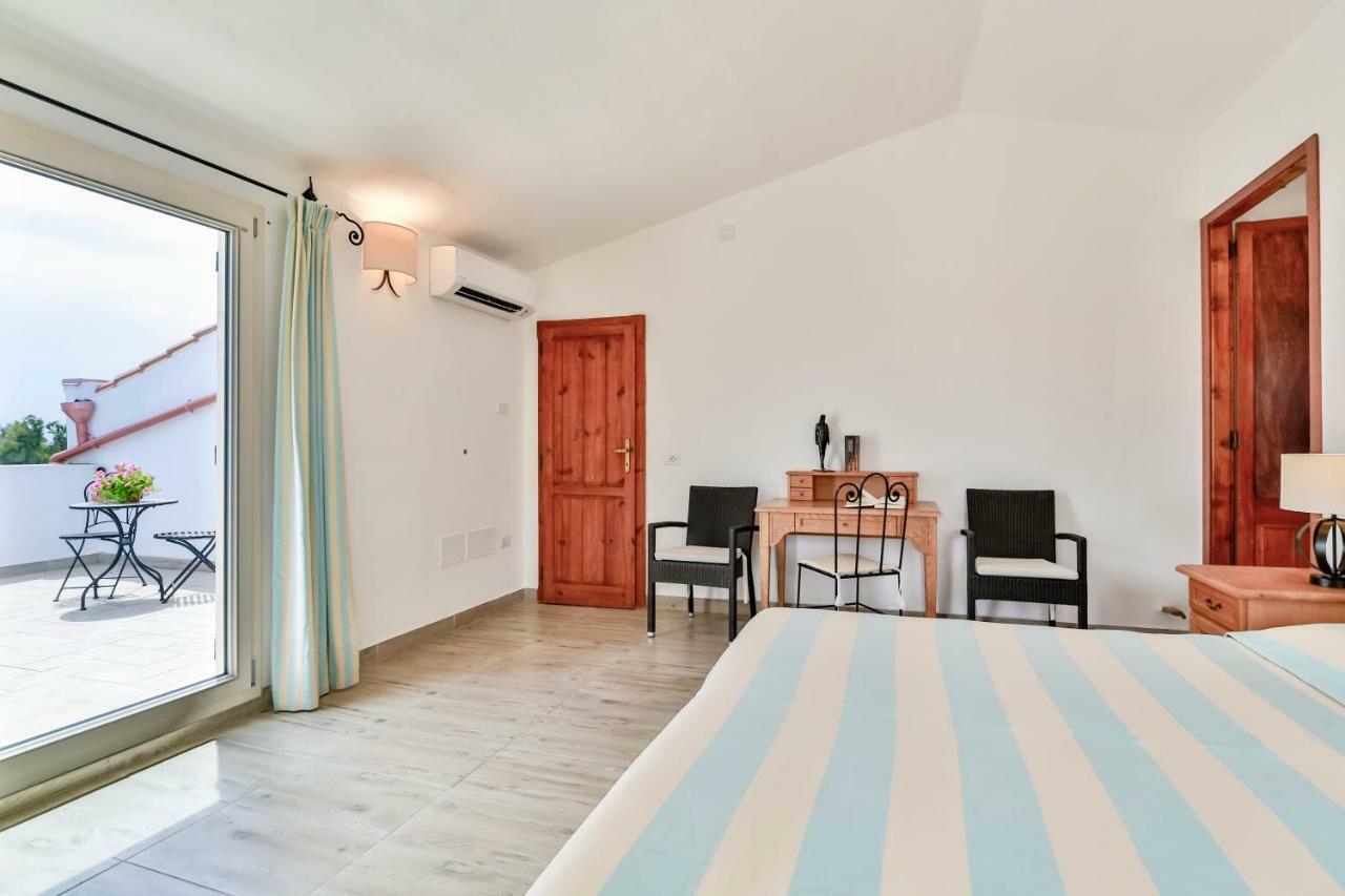 Villa Brigida Carloforte  Exteriör bild
